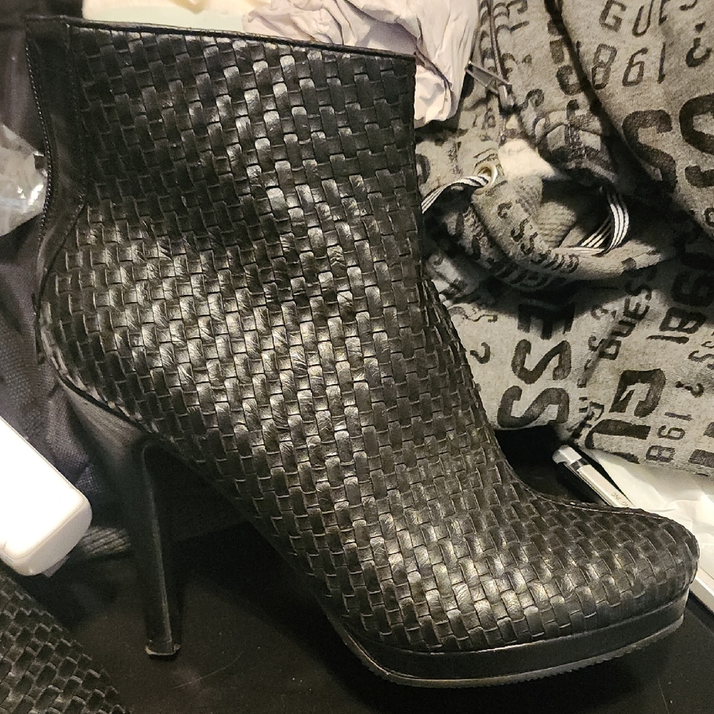Elegant Black Woven Ankle Boots